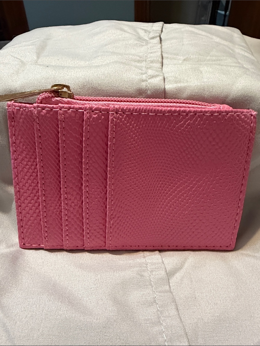 Pink Leather Cardholder Wallet with Zip Pocket